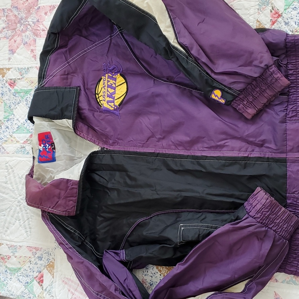 Vintage 1990's LA Lakers Nylon Jacket Pro Layer by Daniel Young L